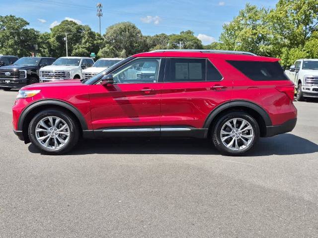 Certified 2024 Ford Explorer Limited w/ Limited Technology Package RWD image 5