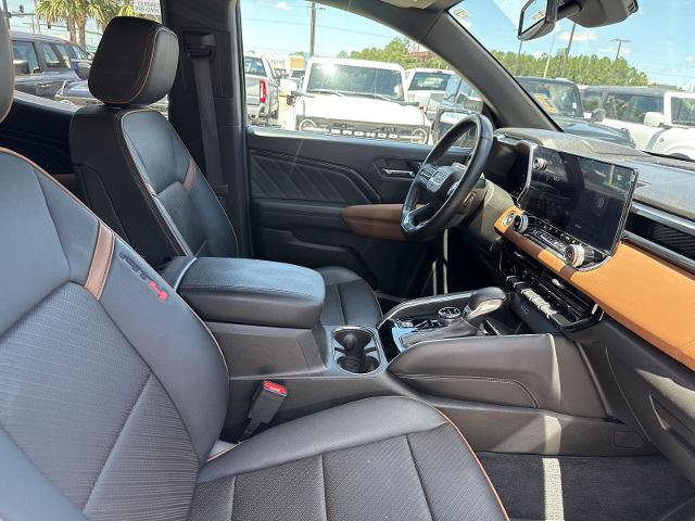 Used 2023 GMC Canyon AT4 w/ AT4 Premium Package AWD/4WD image 19