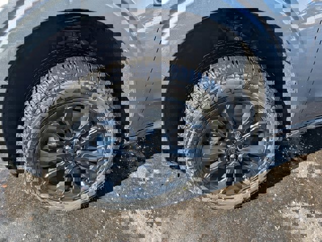 Certified 2024 Ford Maverick Lariat w/ Black Appearance Package image 5