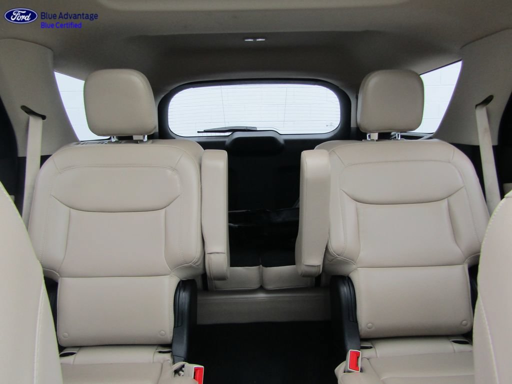 Certified 2024 Ford Explorer XLT w/ Equipment Group 202A AWD/4WD image 23