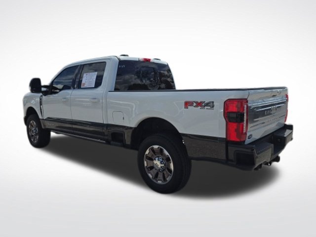 Certified 2025 Ford F250 King Ranch w/ FX4 Off-Road Package AWD/4WD image 5