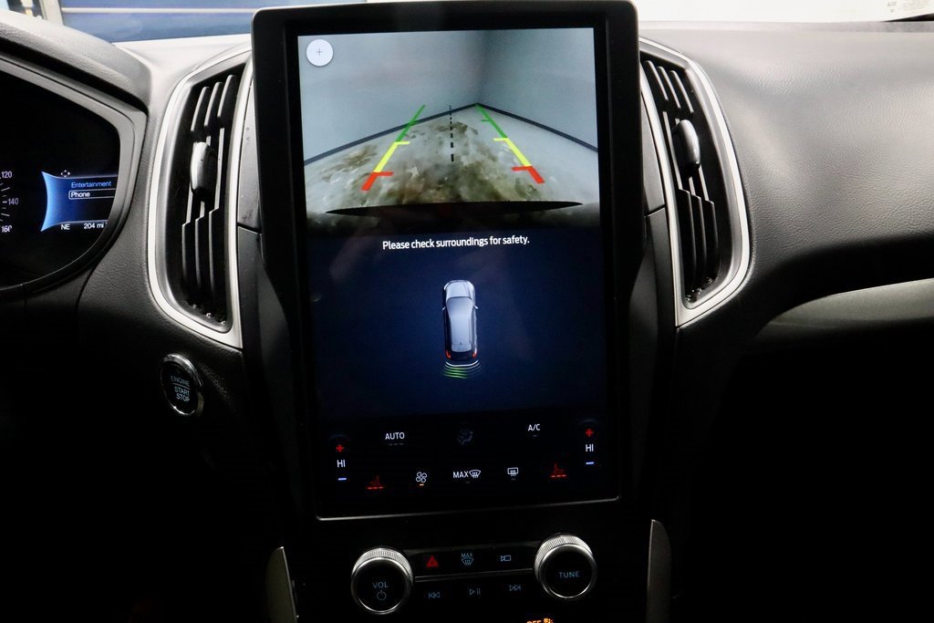 Certified 2024 Ford Edge SEL image 9