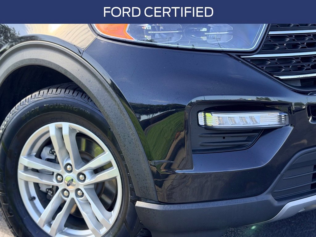 Certified 2023 Ford Explorer XLT w/ Equipment Group 202A RWD image 3