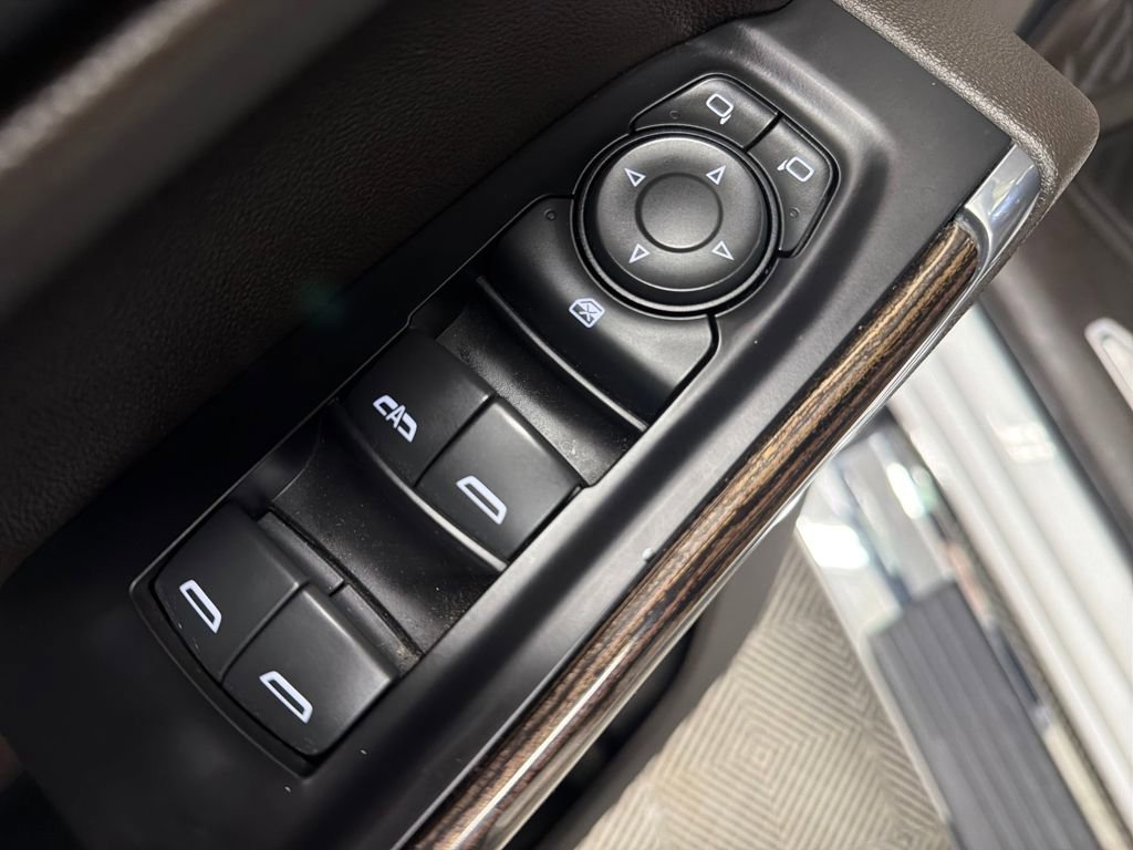 Used 2020 GMC Sierra 1500 SLE w/ SLE Value Package image 17