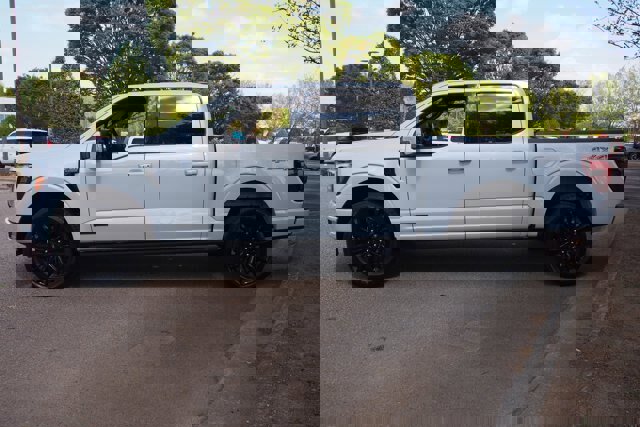 Certified 2025 Ford F150 Platinum w/ Equipment Group 702A High image 4