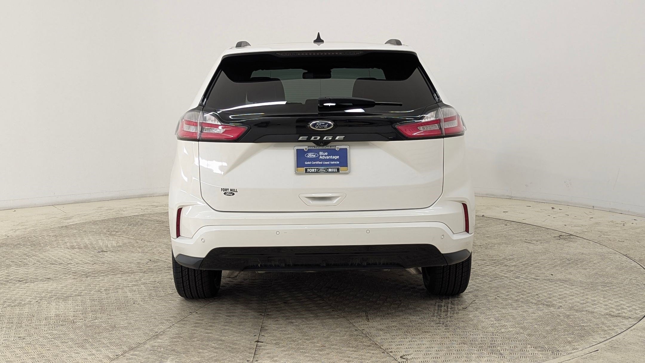 Certified 2022 Ford Edge ST-Line w/ Cargo Accessory Package image 9