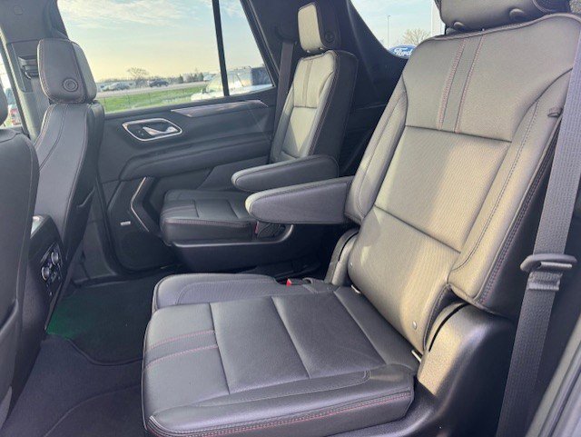 Used 2022 Chevrolet Tahoe RST w/ Luxury Package image 27