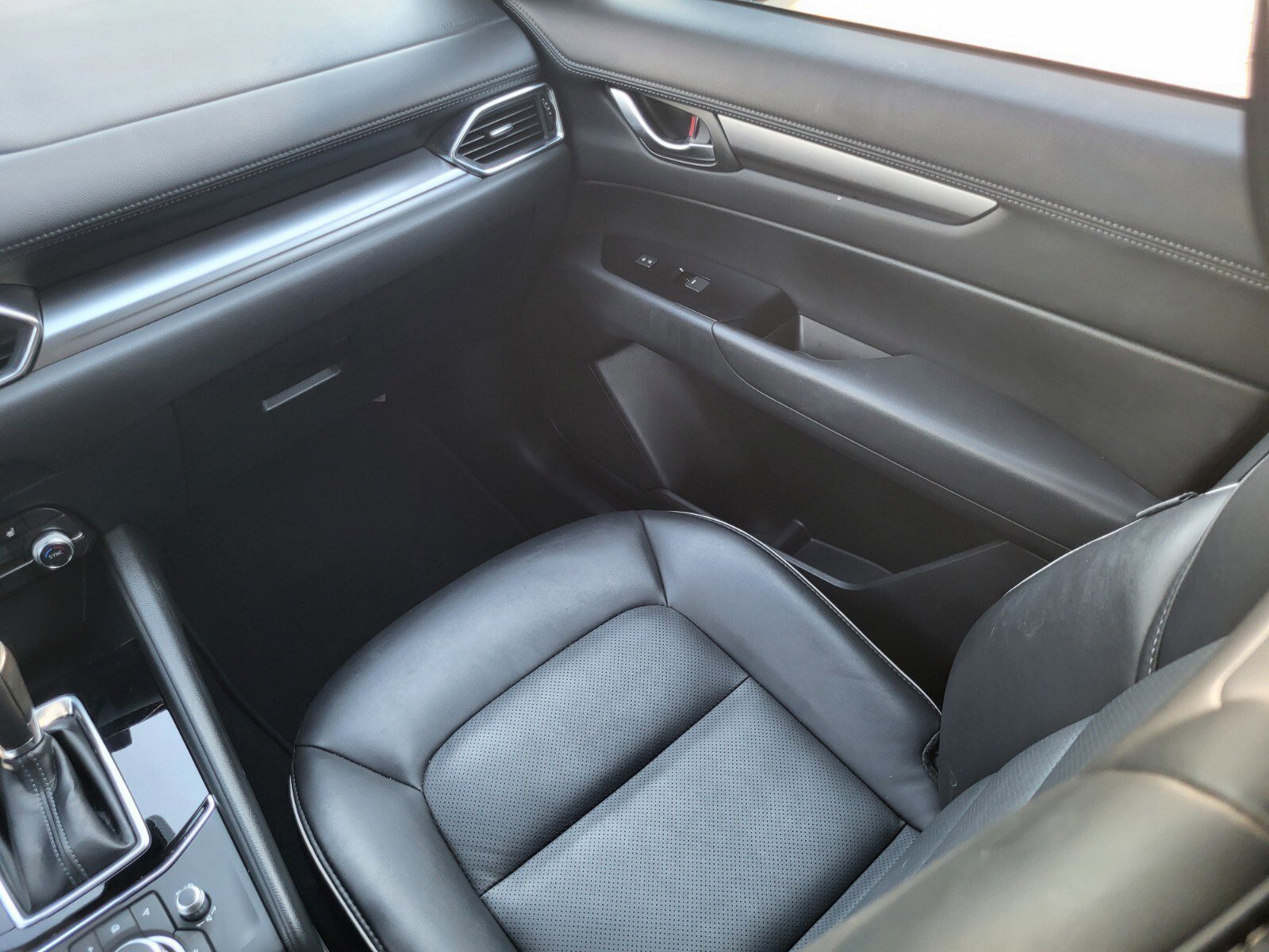 Used 2024 MAZDA CX-5 AWD 2.5 S w/ Select Package image 16