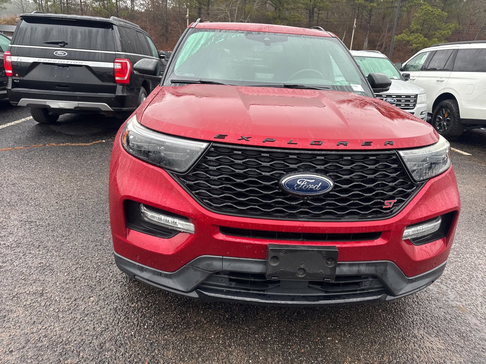 Certified 2020 Ford Explorer ST w/ ST Street Pack image 8