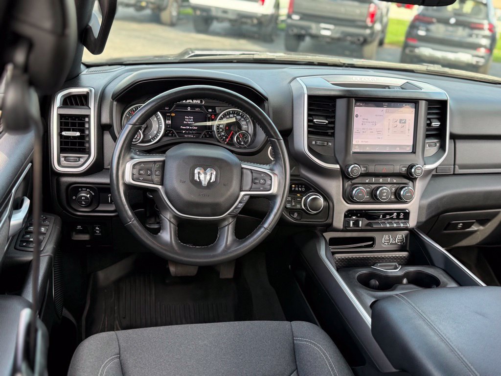 Used 2022 RAM 1500 Big Horn AWD/4WD image 6
