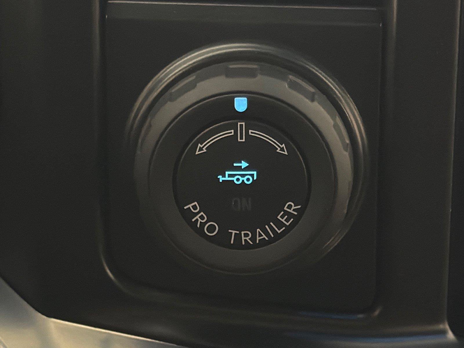Certified 2025 Ford F250 King Ranch AWD/4WD image 30