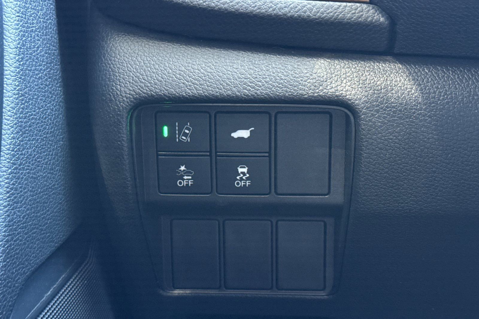 Used 2018 Honda CR-V Touring image 28