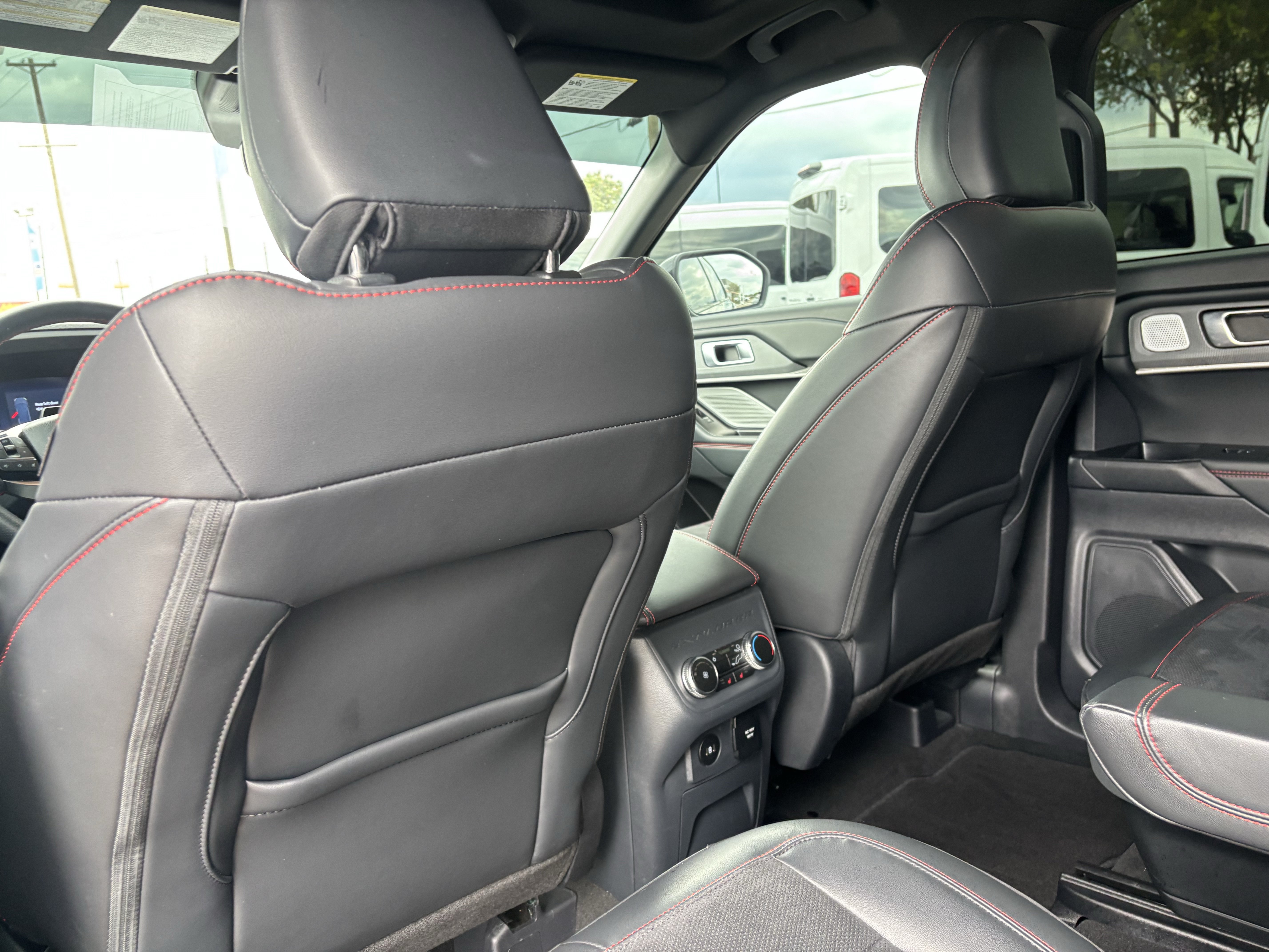 Certified 2025 Ford Explorer ST w/ Sun And Sound Package AWD/4WD image 18