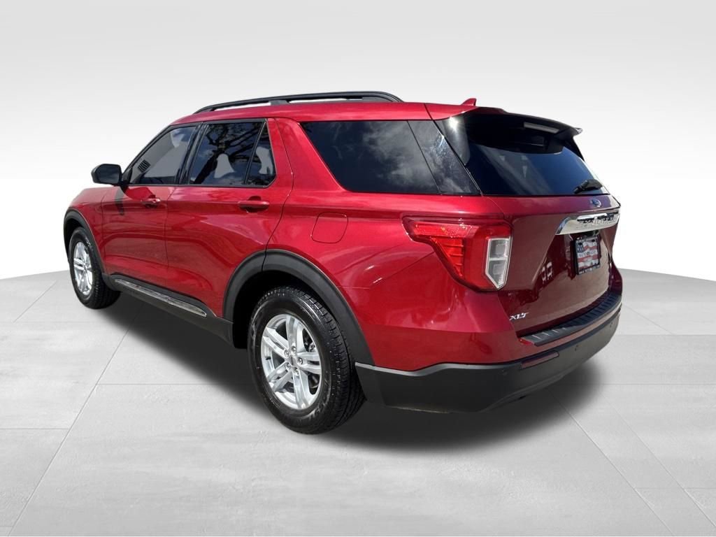 Certified 2020 Ford Explorer XLT image 5
