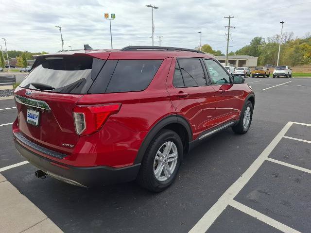 Certified 2024 Ford Explorer XLT w/ Equipment Group 202A AWD/4WD image 7