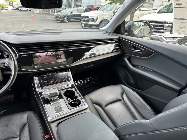 Used 2020 Audi Q8 Premium Plus AWD/4WD image 18