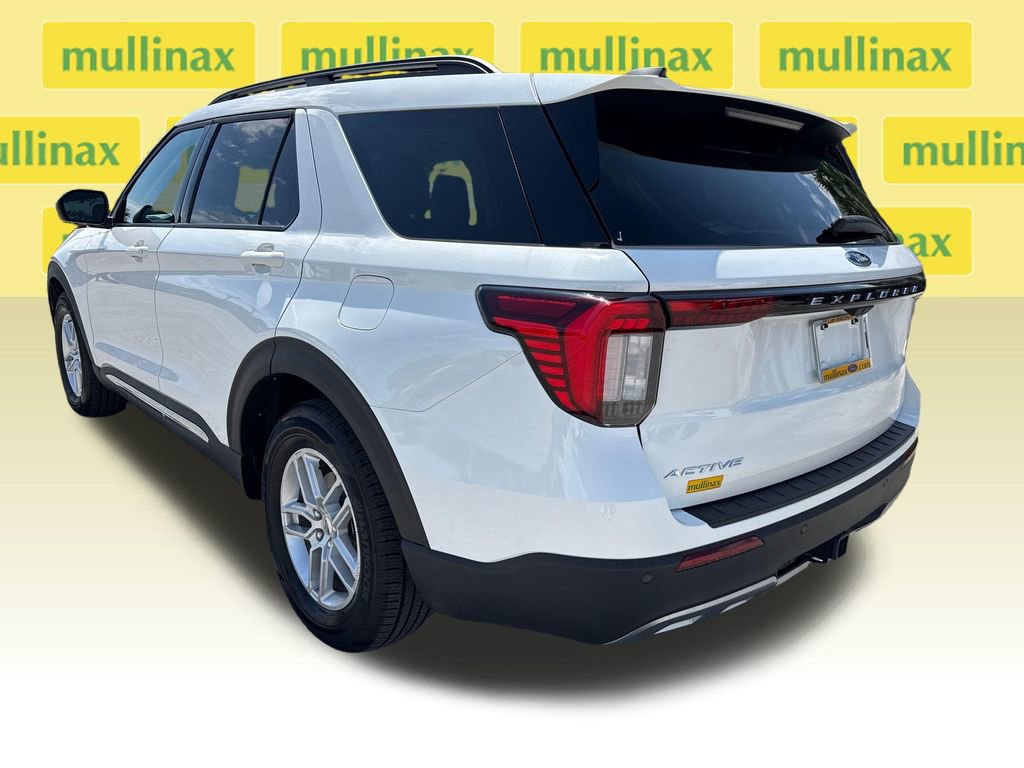 Certified 2025 Ford Explorer Active w/ Active Comfort Package image 9