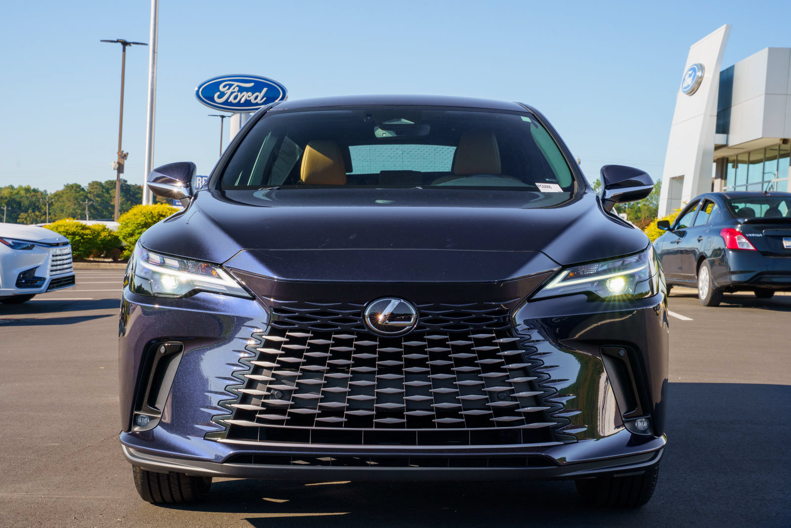 Used 2025 Lexus RX 350 FWD w/ Technology Package image 3
