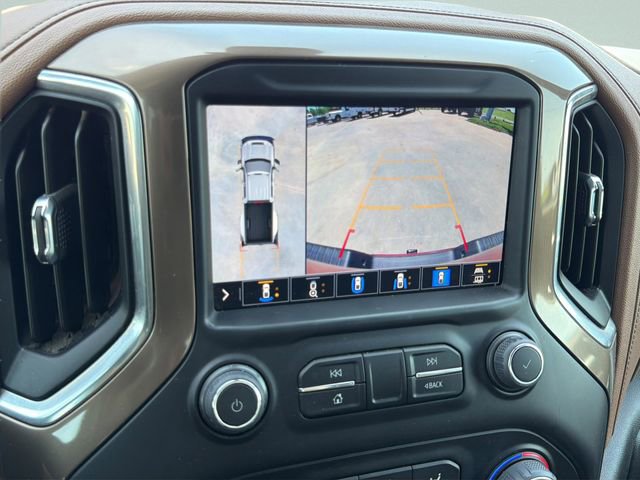 Used 2022 Chevrolet Silverado 3500 High Country w/ Technology Package AWD/4WD image 27