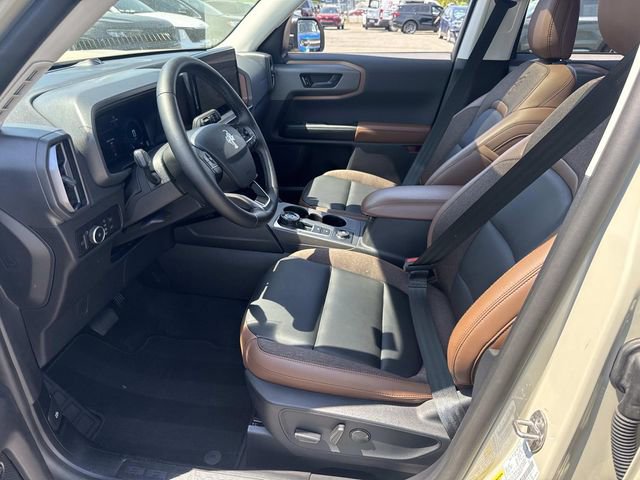 Certified 2025 Ford Bronco Sport Outer Banks w/ Outer Banks Tech Package+ AWD/4WD image 17