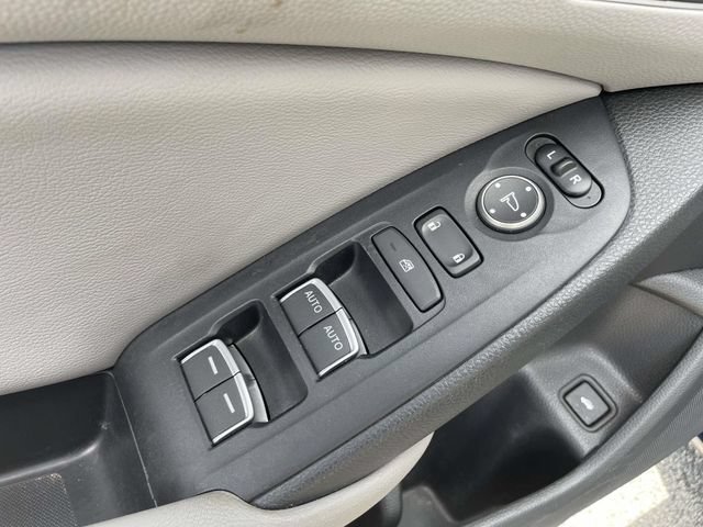 Used 2018 Honda Accord Touring image 19