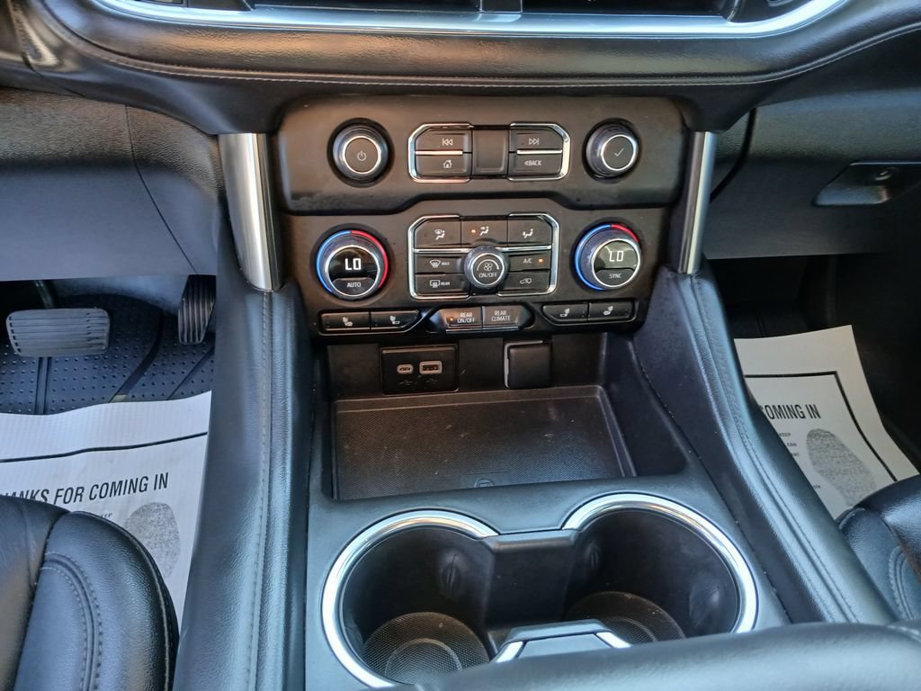Used 2024 Chevrolet Tahoe Z71 w/ Luxury Package AWD/4WD image 18