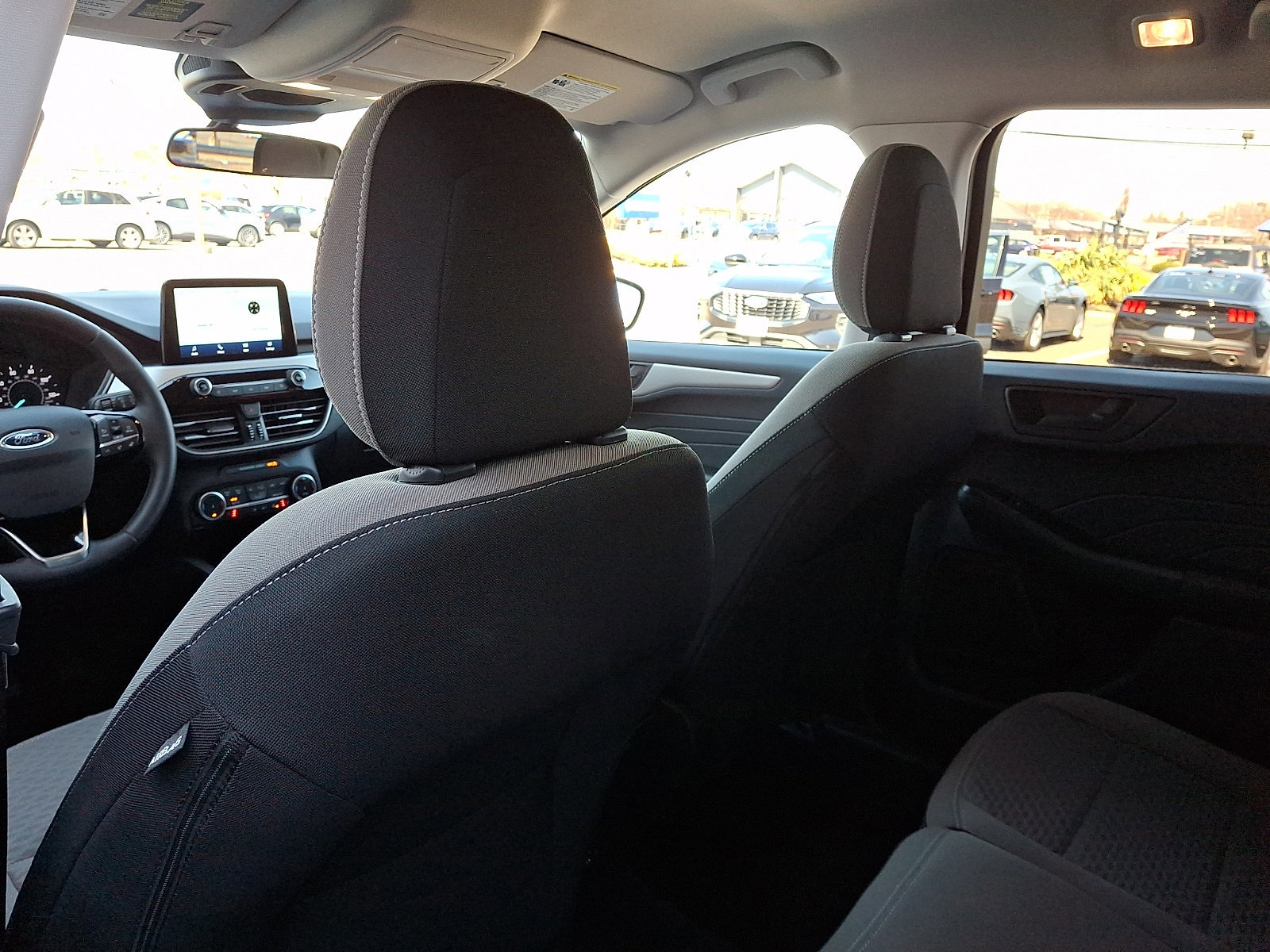 Certified 2022 Ford Escape SE w/ Convenience Package image 12