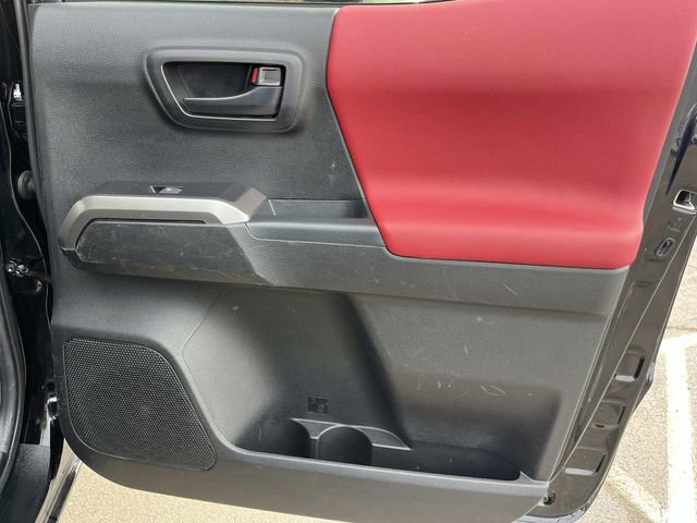 Used 2023 Toyota Tacoma SR5 w/ SR5 Appearance Package image 20