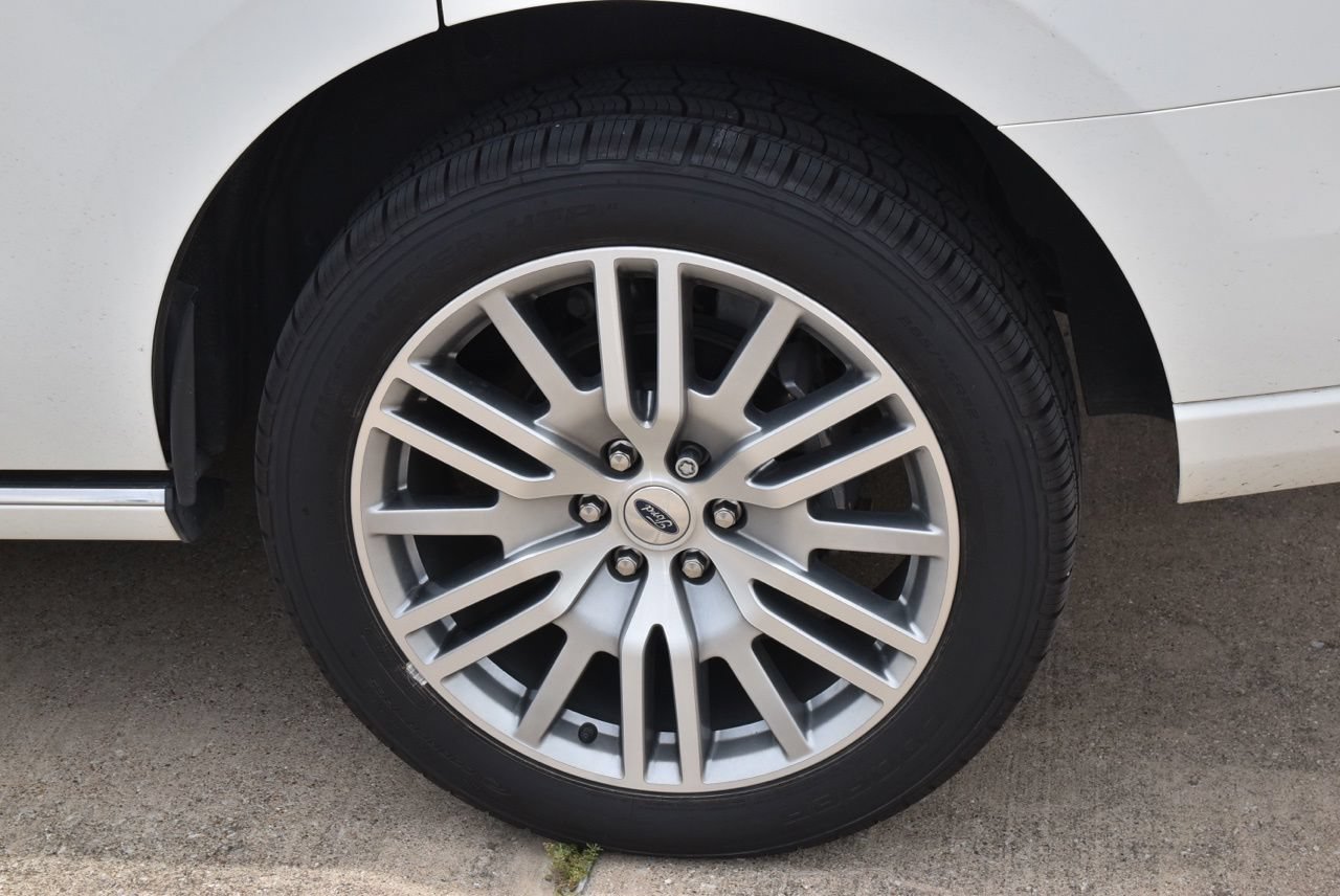 Certified 2023 Ford Expedition Platinum RWD image 13