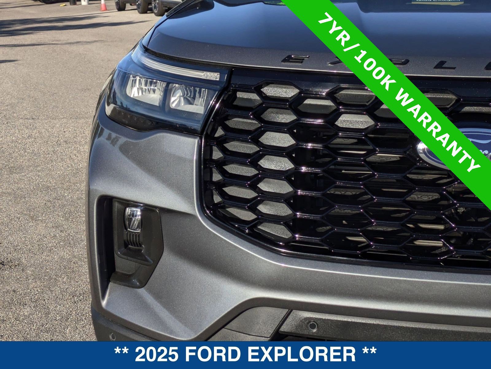 Certified 2025 Ford Explorer ST-Line w/ ST-Line Street Pack image 9