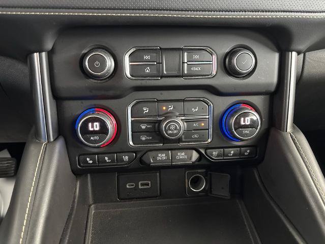 Used 2022 Chevrolet Suburban Premier AWD/4WD image 21