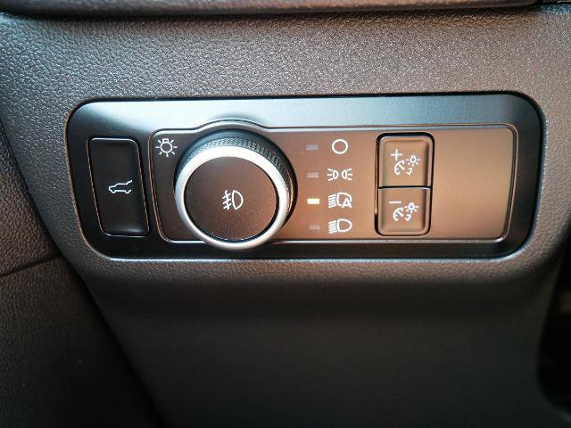 Certified 2025 Ford Escape ST-Line Select AWD/4WD image 20