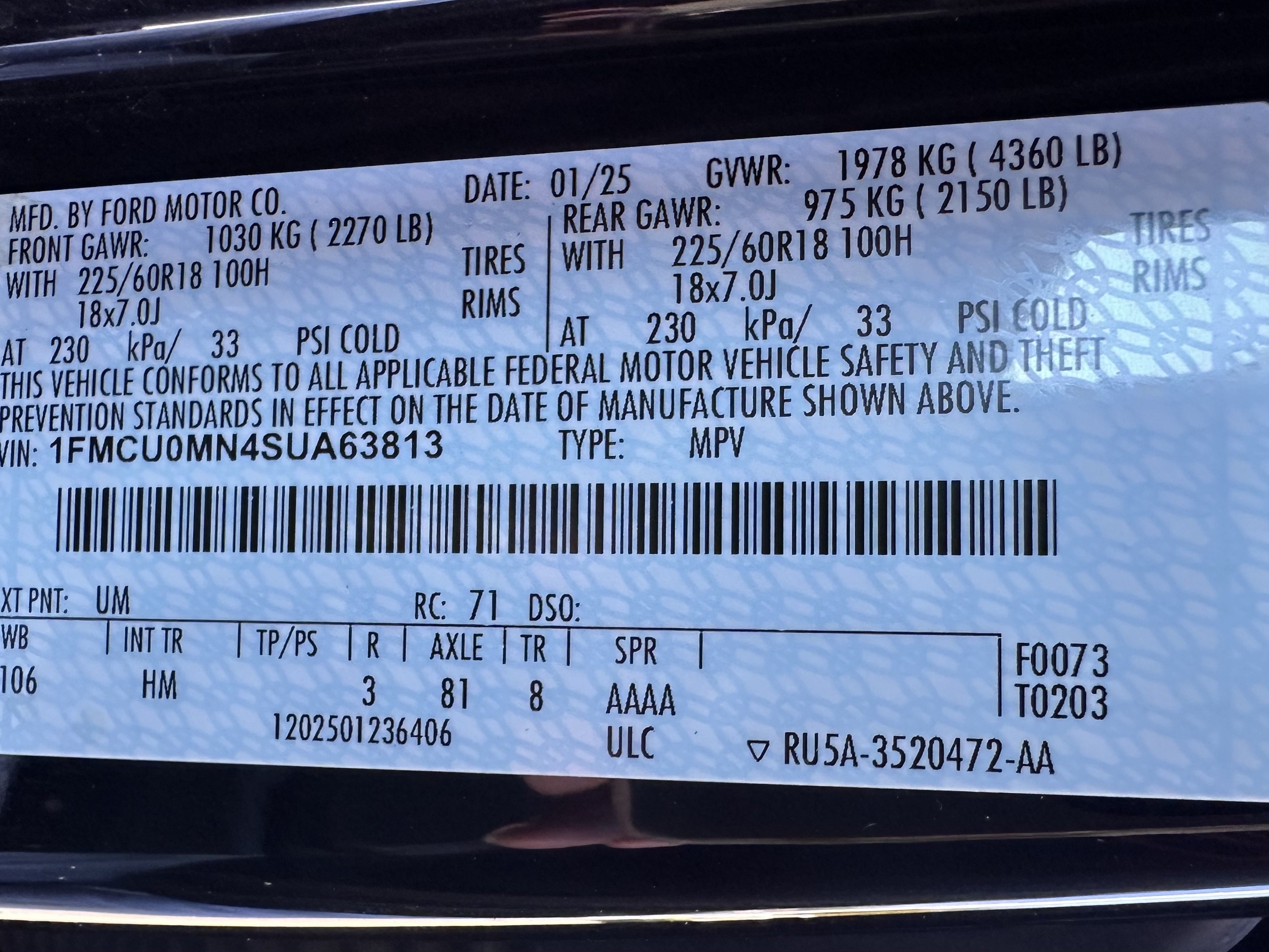 Certified 2025 Ford Escape ST-Line FWD image 31