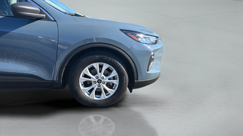 Certified 2023 Ford Escape Active FWD image 33