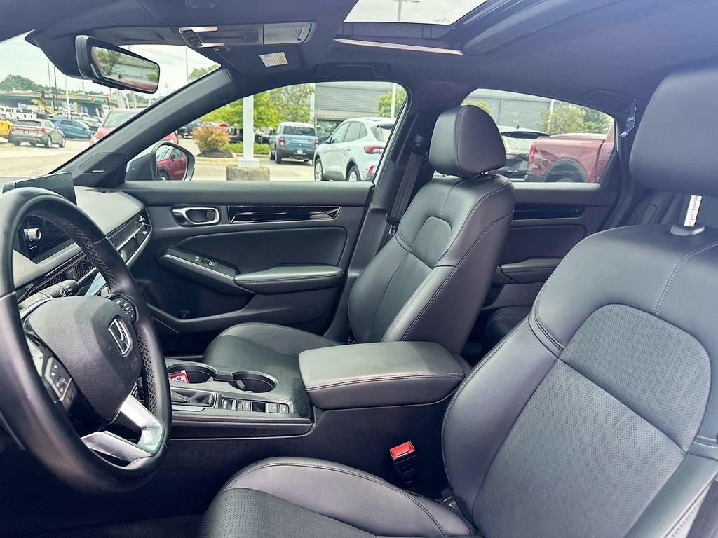 Used 2022 Honda Civic Sport Touring image 8