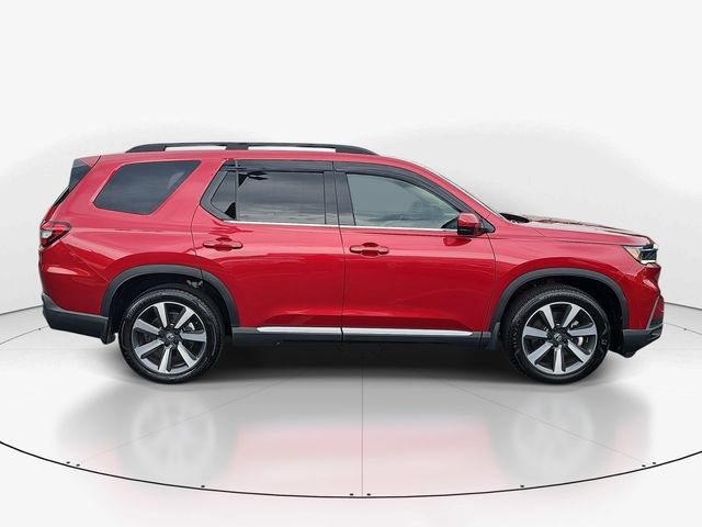 Used 2025 Honda Pilot Touring video 2