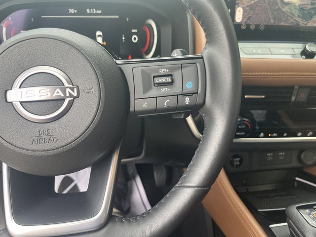 Used 2024 Nissan Rogue Platinum AWD/4WD image 15