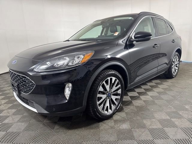 Certified 2020 Ford Escape Titanium AWD/4WD image 8