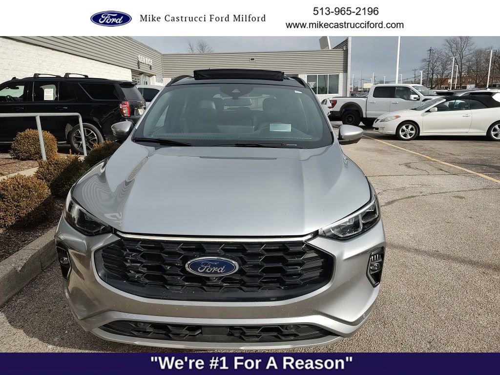 Certified 2023 Ford Escape ST-Line Elite w/ Premium Technology Package image 4