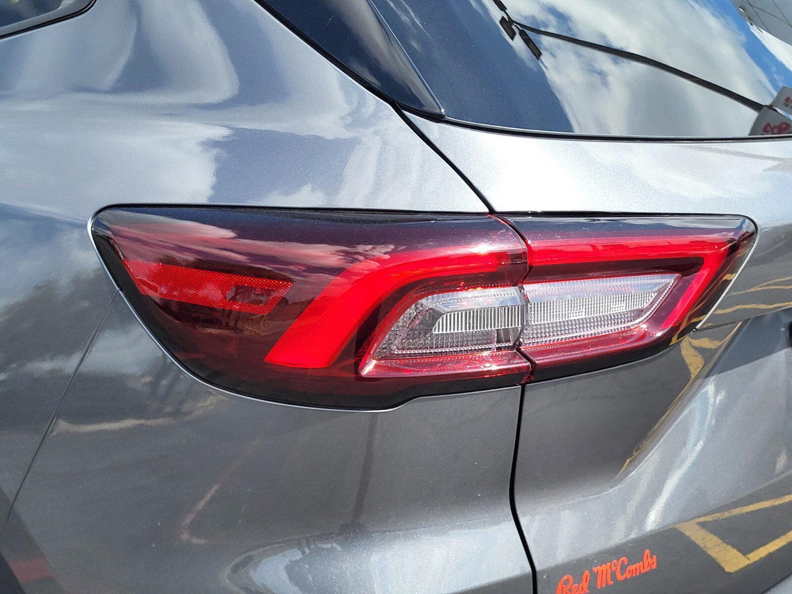 Certified 2025 Ford Escape ST-Line w/ Equipment Group 301A image 10