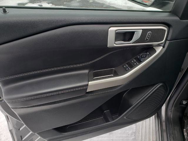 Certified 2023 Ford Explorer XLT w/ Equipment Group 202A image 12