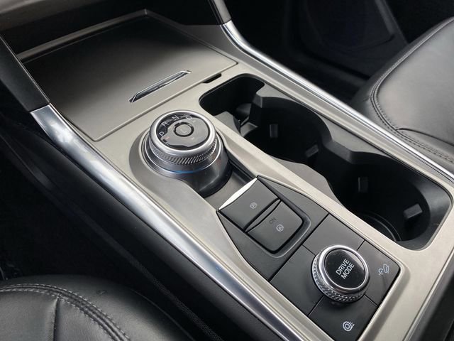 Certified 2022 Ford Explorer XLT w/ Equipment Group 202A image 22