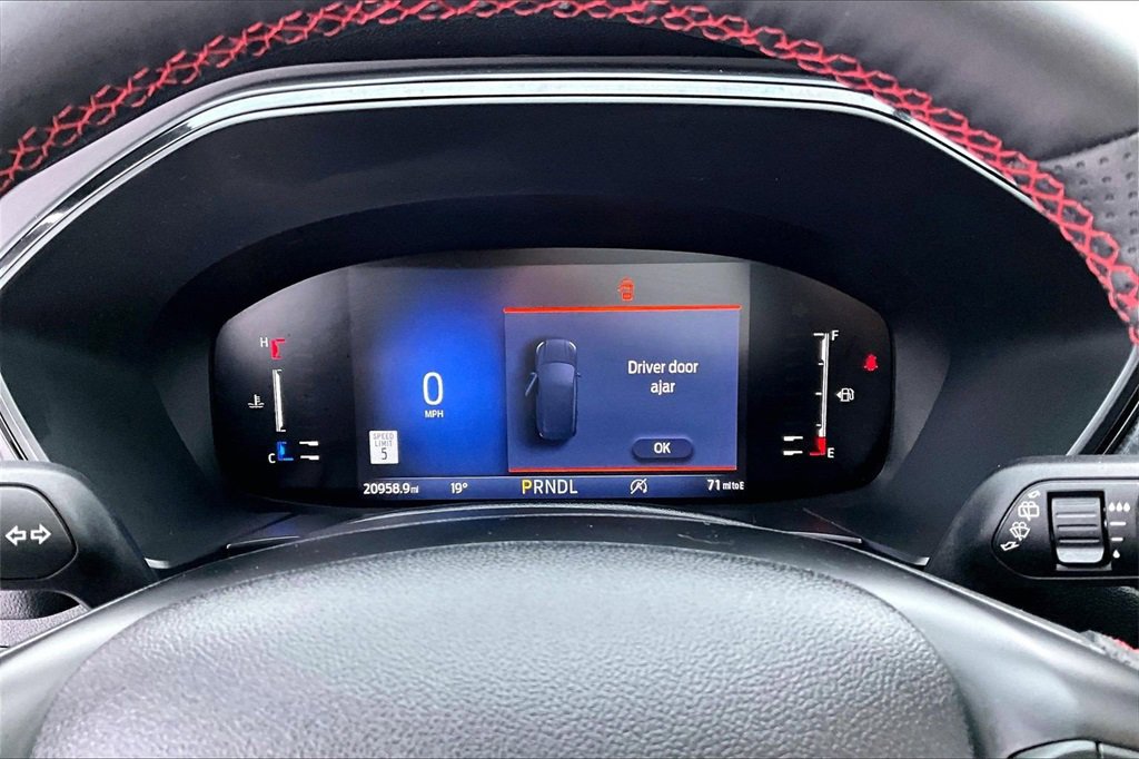 Certified 2023 Ford Escape ST-Line image 19