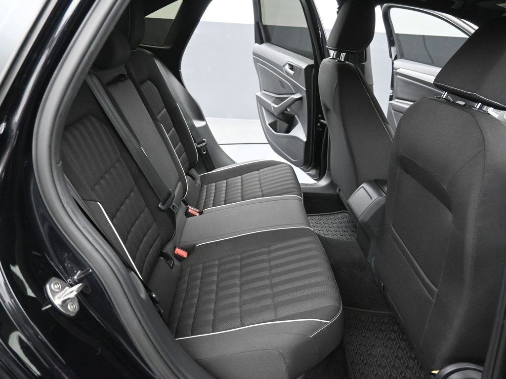 Used 2022 Volkswagen Jetta Sport image 22