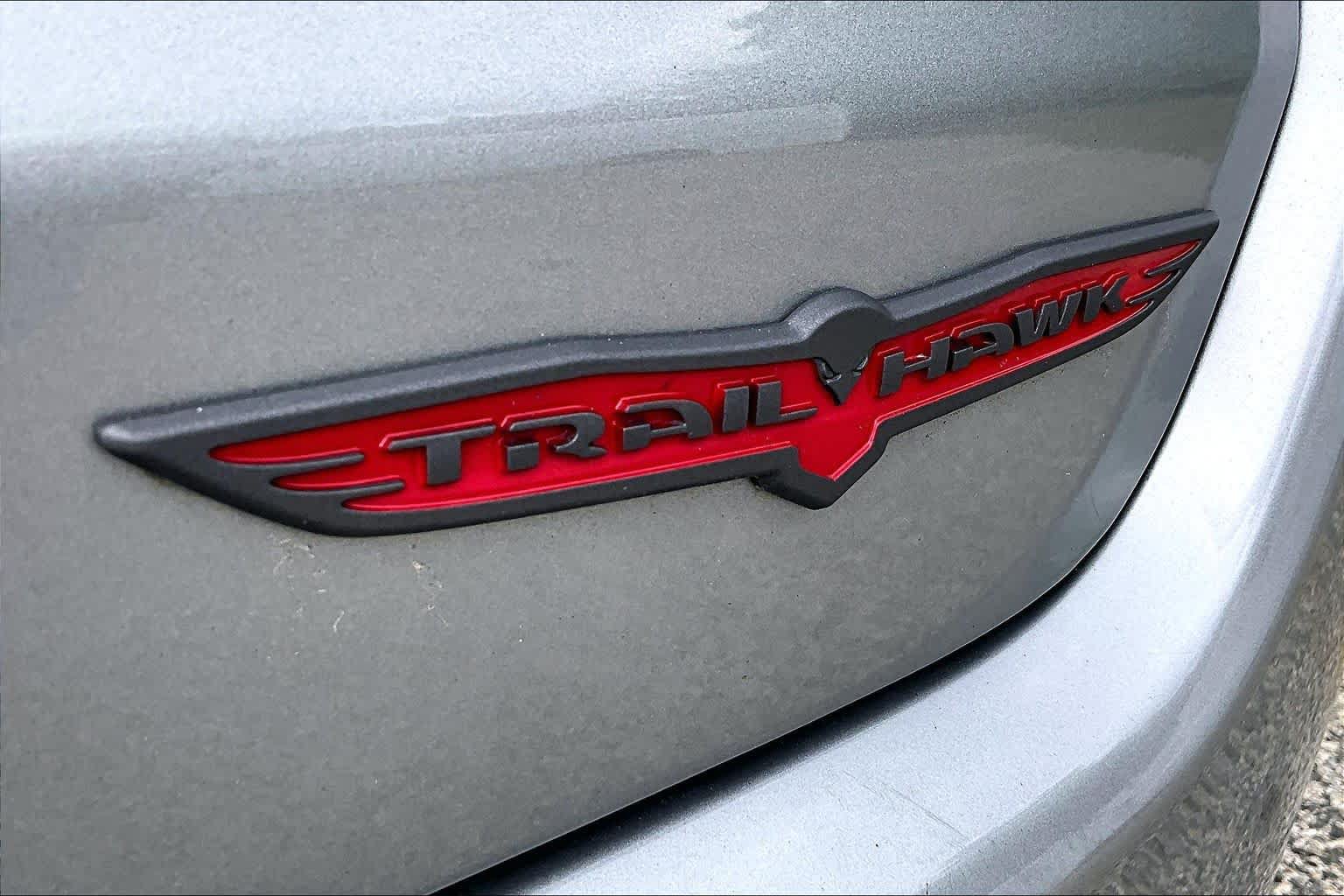 Used 2024 Jeep Compass Trailhawk AWD/4WD image 10