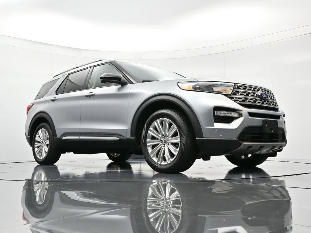 Certified 2022 Ford Explorer Limited w/ Limited Technology Package image 40