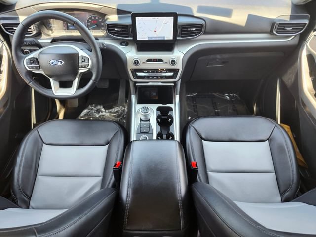 Certified 2023 Ford Explorer XLT w/ Equipment Group 202A AWD/4WD image 12