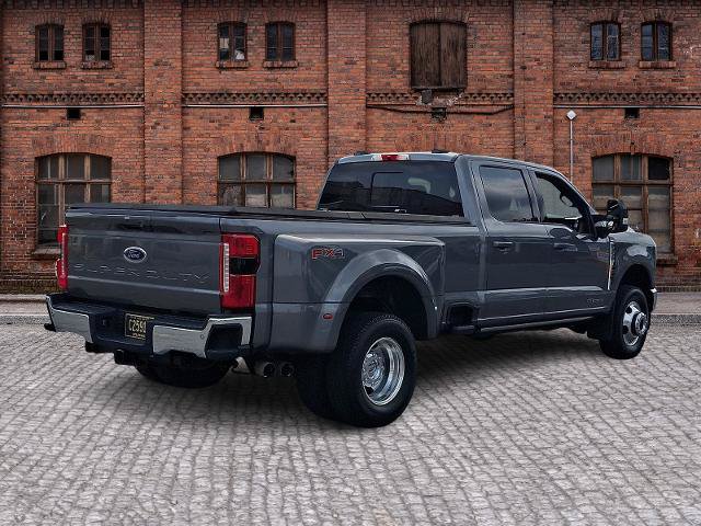 Certified 2024 Ford F350 Lariat w/ Lariat Ultimate Package AWD/4WD image 4