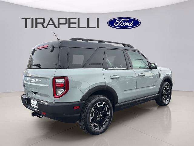 Certified 2022 Ford Bronco Sport Outer Banks w/ Tech Package image 3