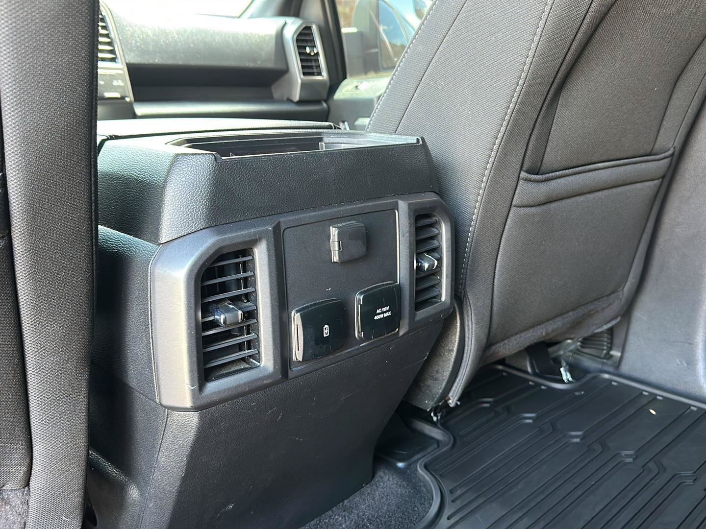 Certified 2018 Ford F150 XLT w/ Equipment Group 302A Luxury AWD/4WD image 27